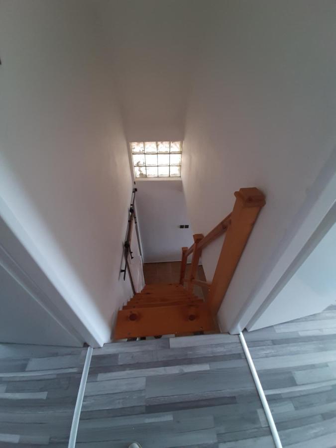 Grapeline Guesthouse Chotin Eksteriør bilde