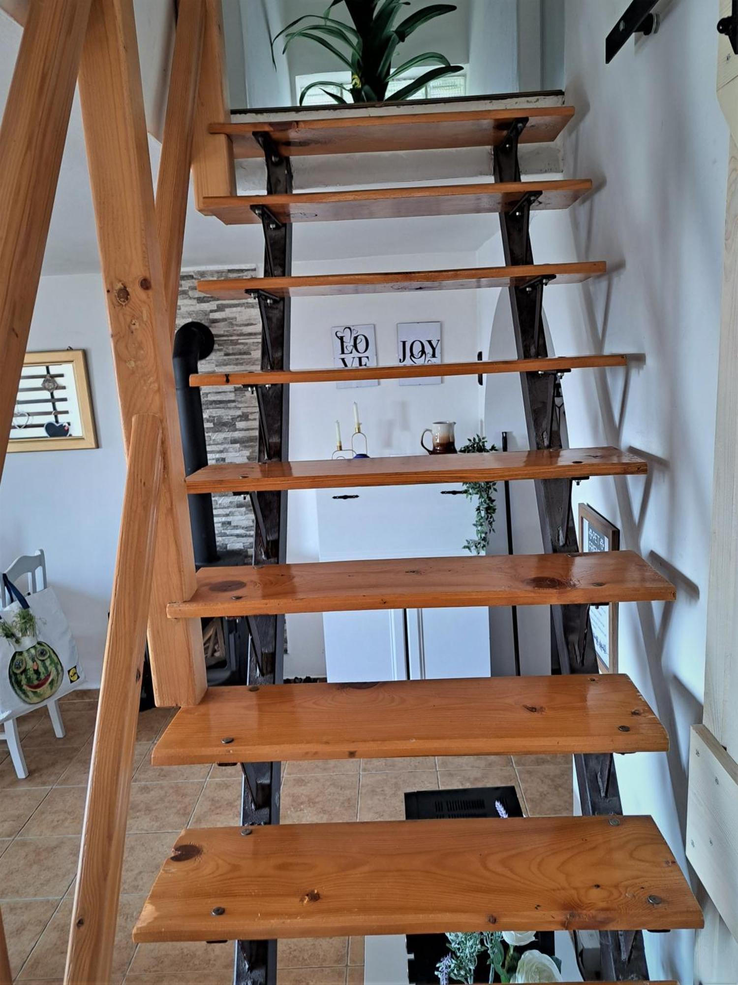 Grapeline Guesthouse Chotin Eksteriør bilde
